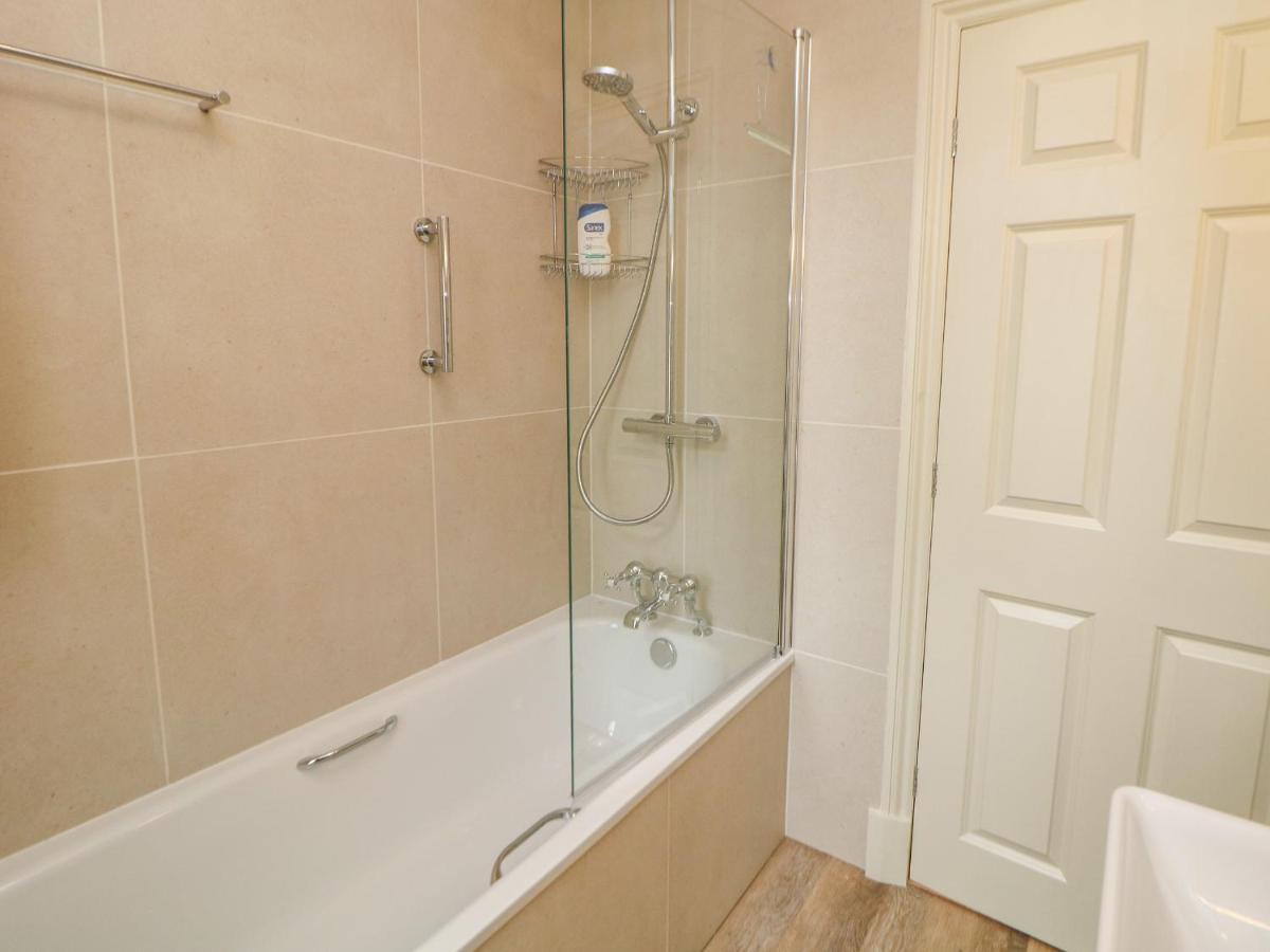 Flat 3 Haslemere Apartamento Buxton  Exterior foto